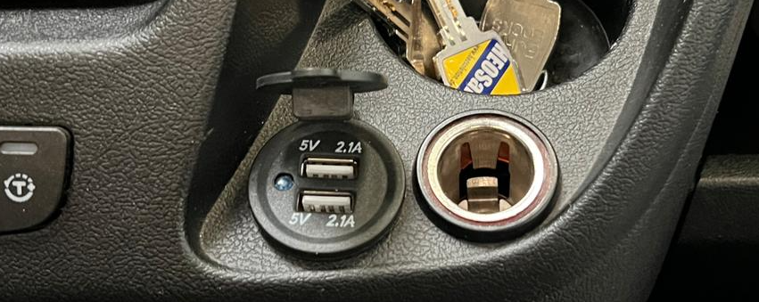 usb aansluiting in dashboard camper